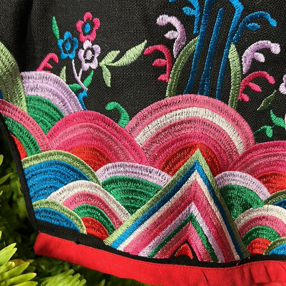 Very unique Chinese embroidery black cotton pants approximate size M - Picture 3 of 7